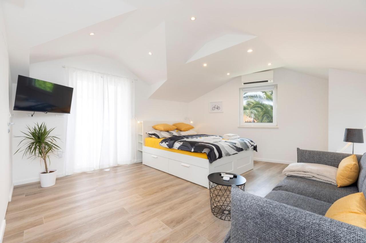 Appartement Easy à Mali Lošinj Extérieur photo