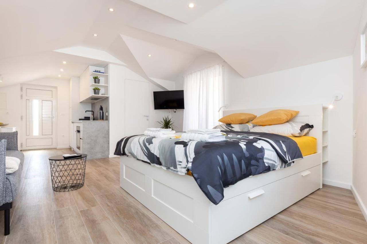 Appartement Easy à Mali Lošinj Extérieur photo